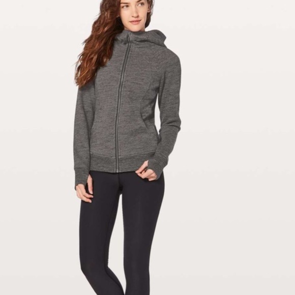 lululemon scuba hoodie like new condition - Picture 2 of 5